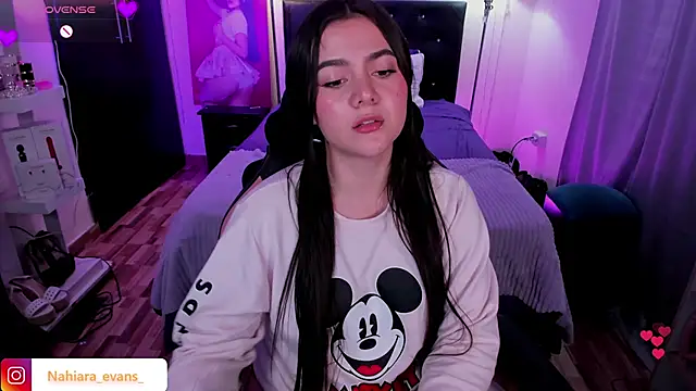 NahiaraEvans_
