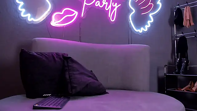 MissKathyfox