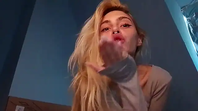 lesyawhite