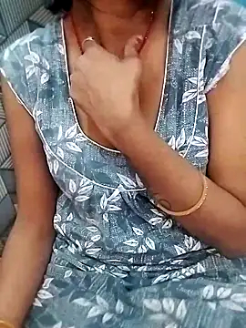 Monica-hot-sexy