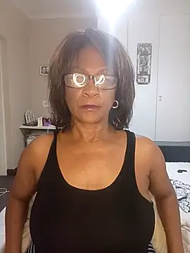 Webcam Model (Hotgrannyx)  is live.Free join now!
