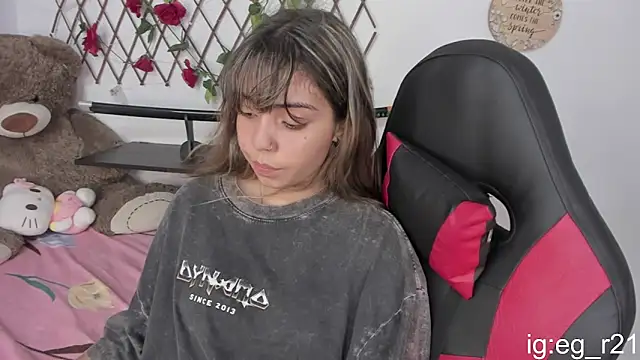 emma_grays2