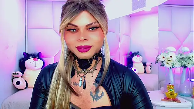 AdanKinng live cam