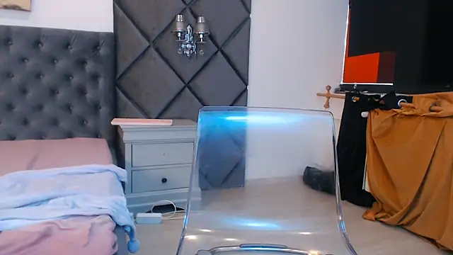 WendyChantal live cam screenshot female on SexOnline.top – Live Cams, Videos, GIFs & Chat