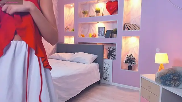 FloraDobb
