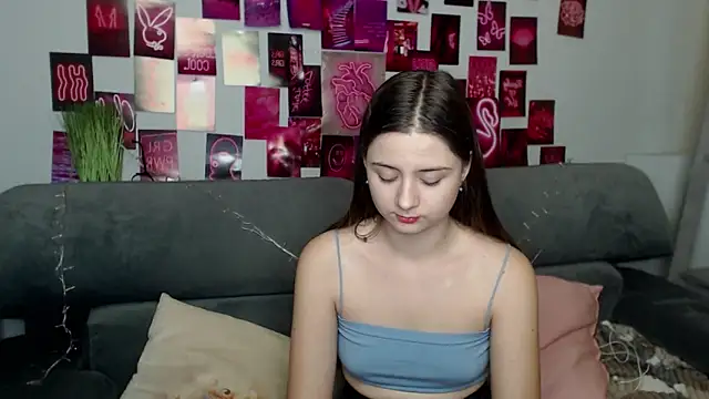 Live sex cam of MilanaRoza