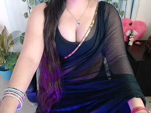 anika_bold