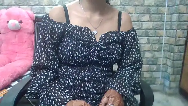 Sexy_iknoor