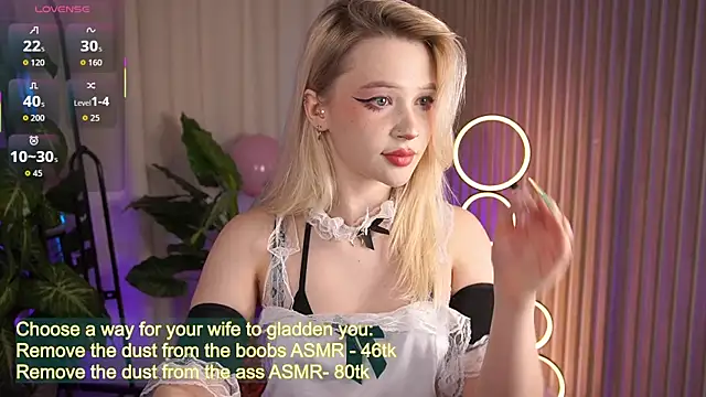 LauraWifeness