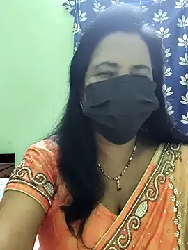 Webcam Model (mallu-lover)  is live.Free join now!