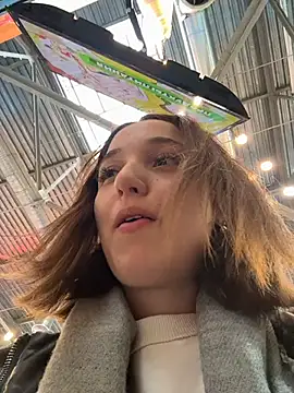DollyTall from StripChat is Freechat
