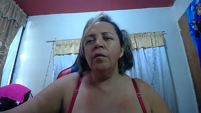 alina_maturehot
