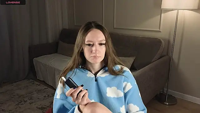 cutienaughtygirl