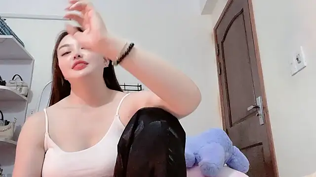 Nhi999