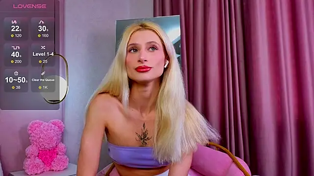 Monica_Leen