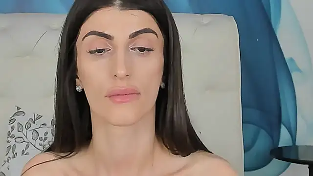 skinnydolly - SkinnyDolly's free webcam - UK Sex Cams