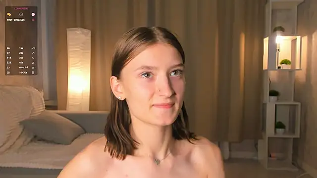 AnnaleeJennie