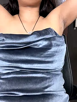 Miss-Ayraa