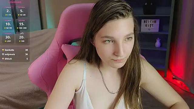 Mia_Myles