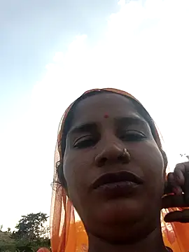 Hot_Seema83