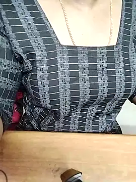 Tamil_Radha
