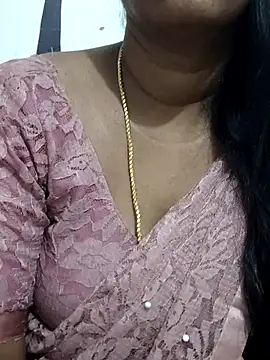 Tamil_Meera12