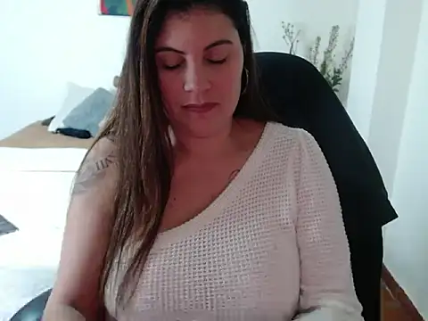 Secret_Bella