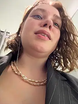 lucy-joy