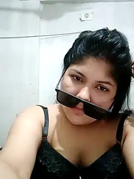 Webcam Model (Nusrat-N)  is live.Free join now!