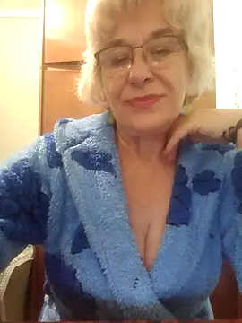 Webcam Model (52MiaLove02)  is live.Free join now!