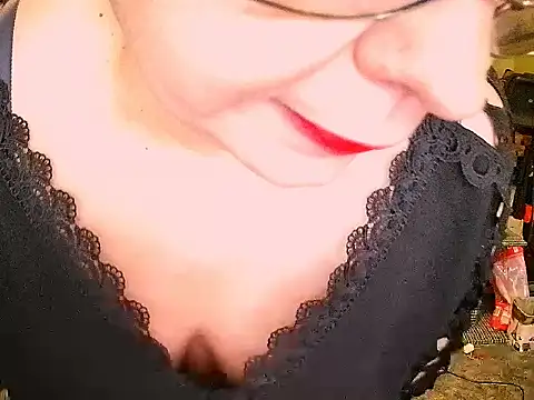 lola8888 - LOLA8888's free webcam - UK Sex Cams