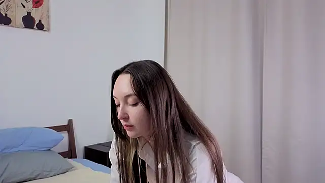  SylviaHamilton chat room