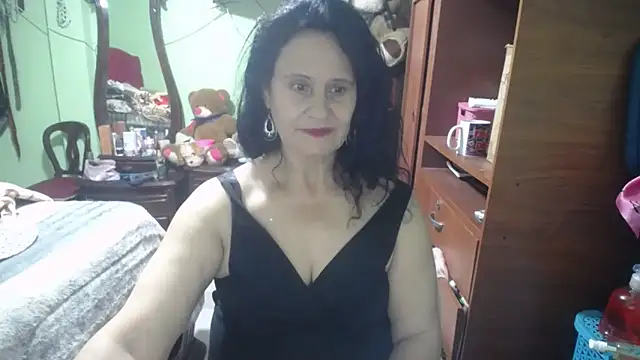 jazmin_mature_