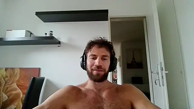 alpha-hunk