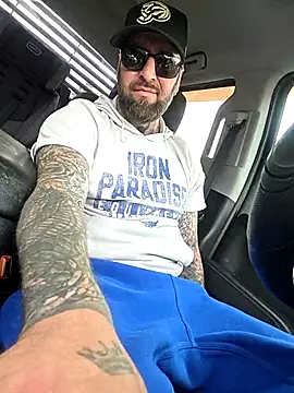 beardedtattood - Beardedtattood's free webcam - UK Sex Cams