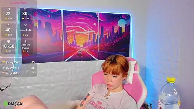 Linablueeyed