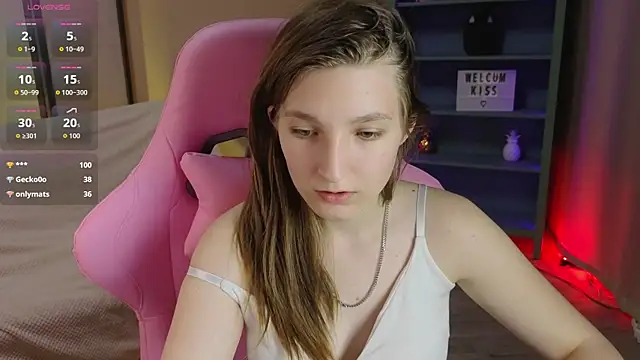 Mia_Myles
