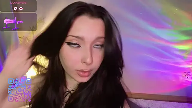 Lucy_louras
