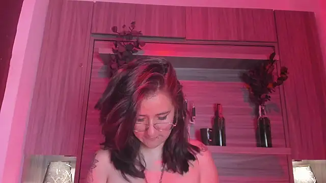  KylieMaxwell chat room