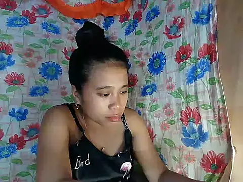 Pinay_Skinny18