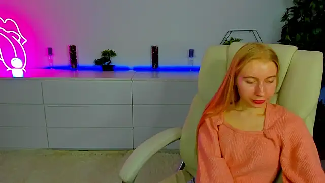 Alina_Blonde