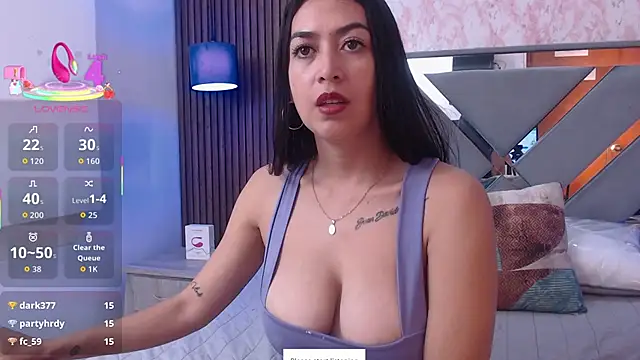 Mature_juliana1