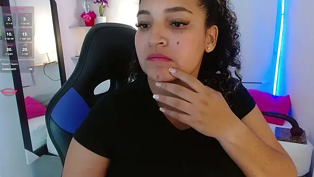 Julia_Boobs