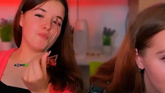 mila_glow1