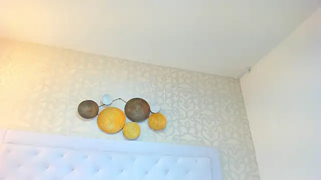 debora_scoot