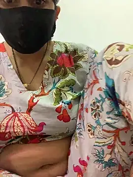 Webcam Model (misharani00)  is live.Free join now!
