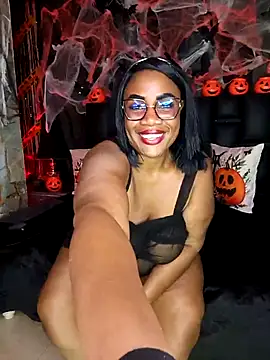 Webcam Model (AranzalatinBlaks1)  is live.Free join now!