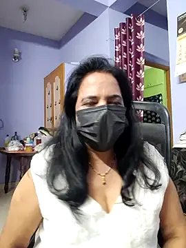 Webcam Model (mallu-lover)  is live.Free join now!