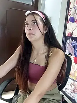 Webcam Model (CharlotteSex_)  is live.Free join now!