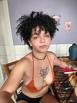 camillyblum - CamillyBlum's free webcam - UK Sex Cams